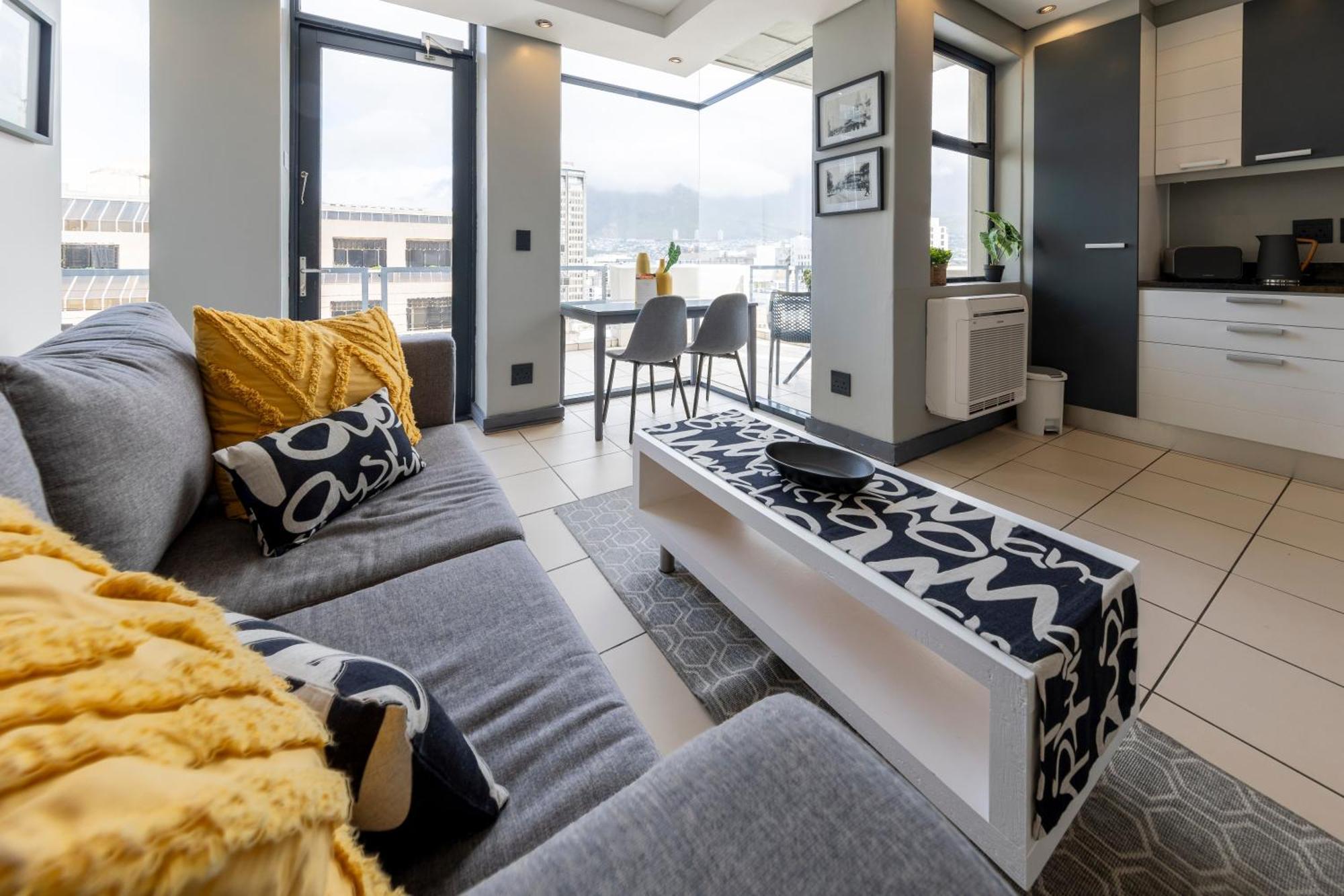 Apartment The Decks 1108