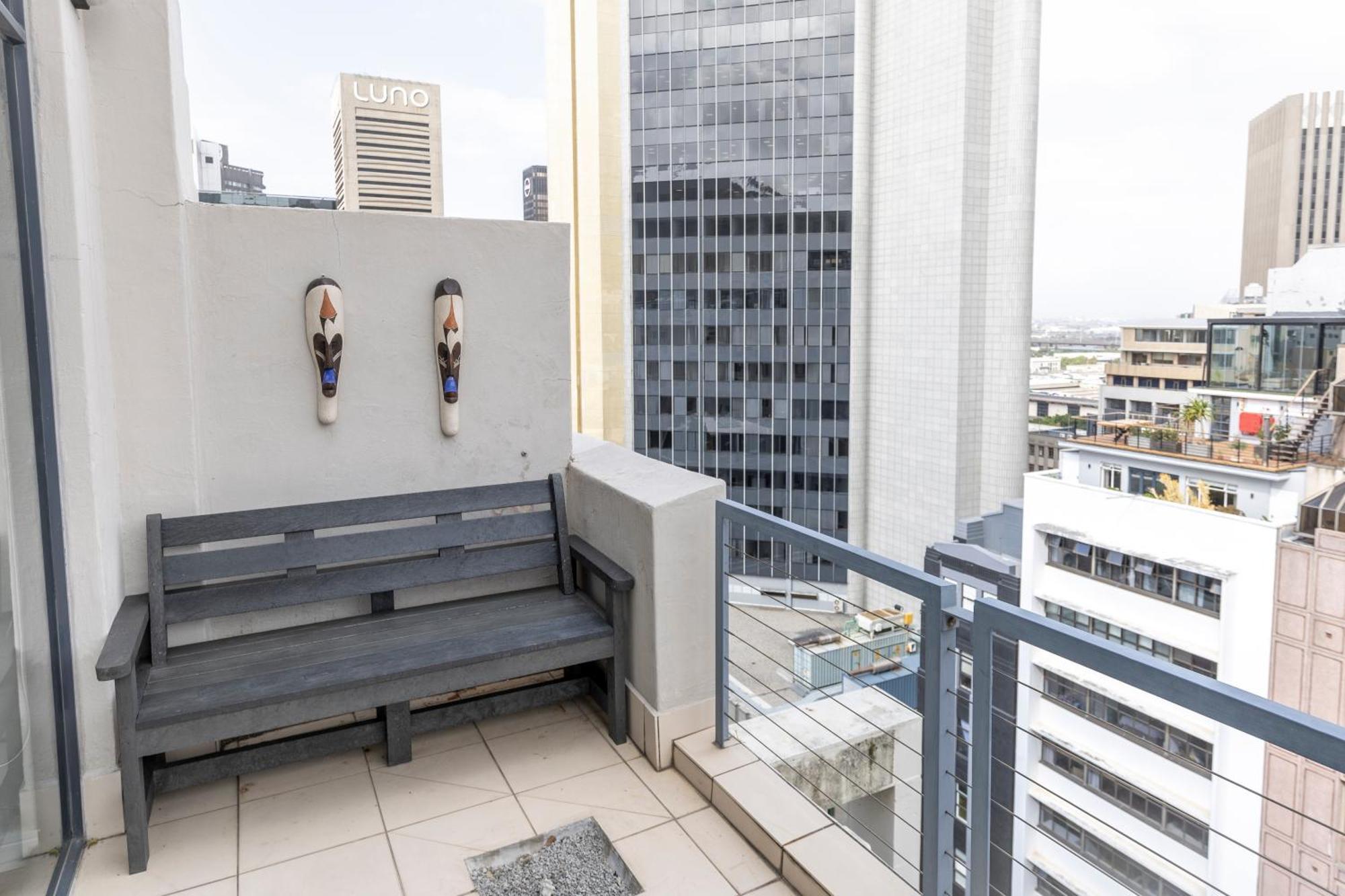 Apartment The Decks 1108 Cape Town